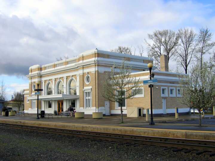 Picture of the skyline of Ann Arbor, Michigan where our contractors can help solve all of your water damage problems!